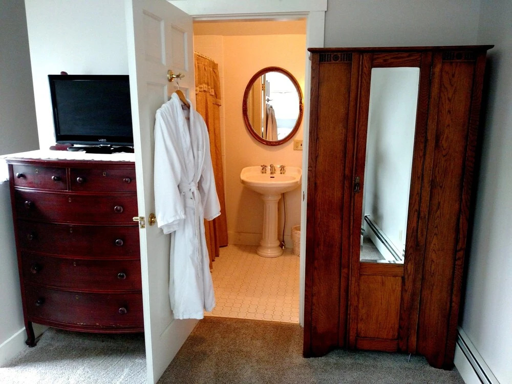 Heart of the Village Bed & Breakfast in Shelburne VT