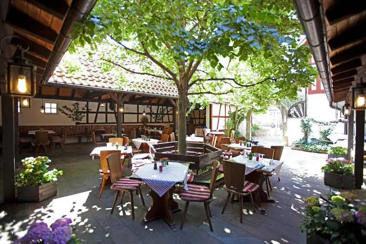 Hotel Hirsch