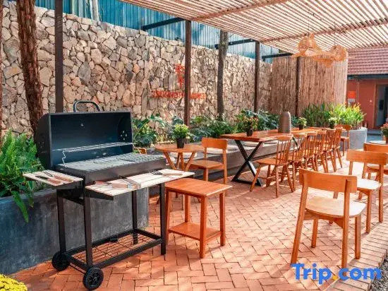 TRUONG PHU HOUSE - HOTEL & APARTMENT