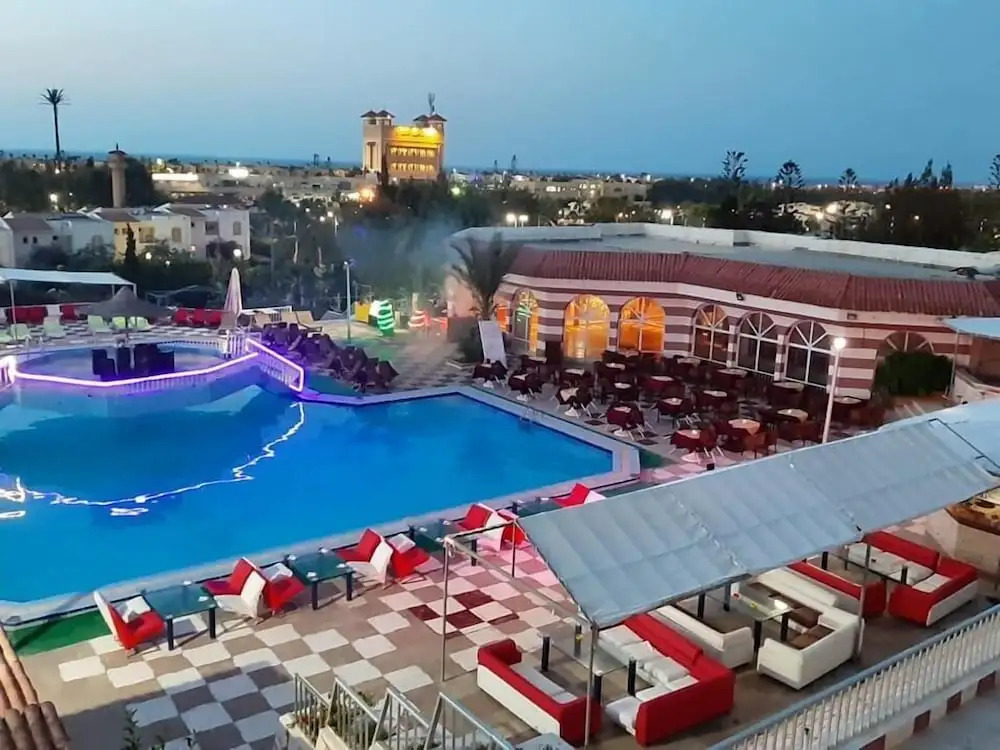 Plan B El Montazah Hotel