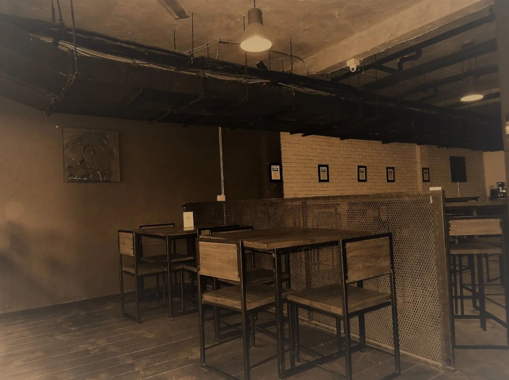 Henry's Hotel & Gastropub
