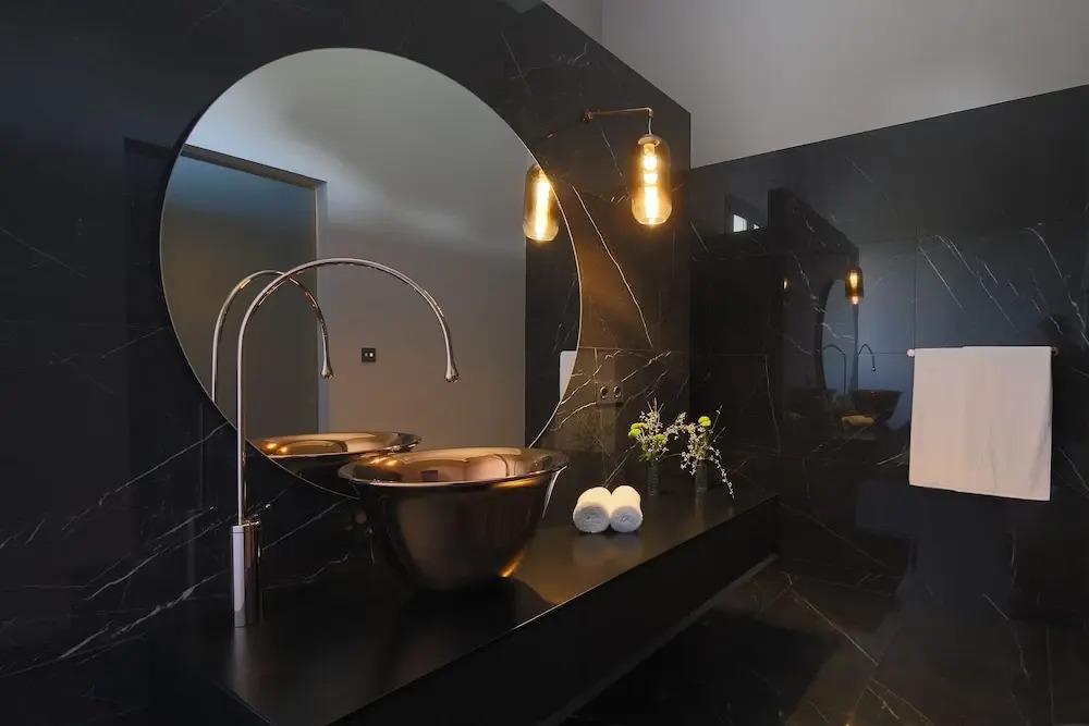 Sa Suites