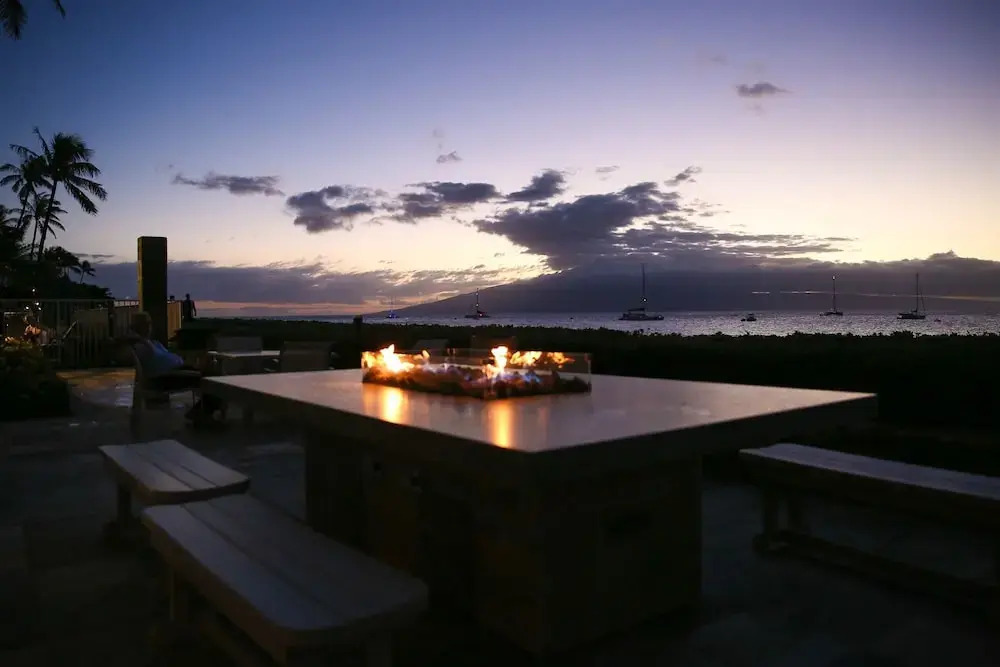 Whaler On Kaanapali 763 Studio Bedroom Condo by Redawning