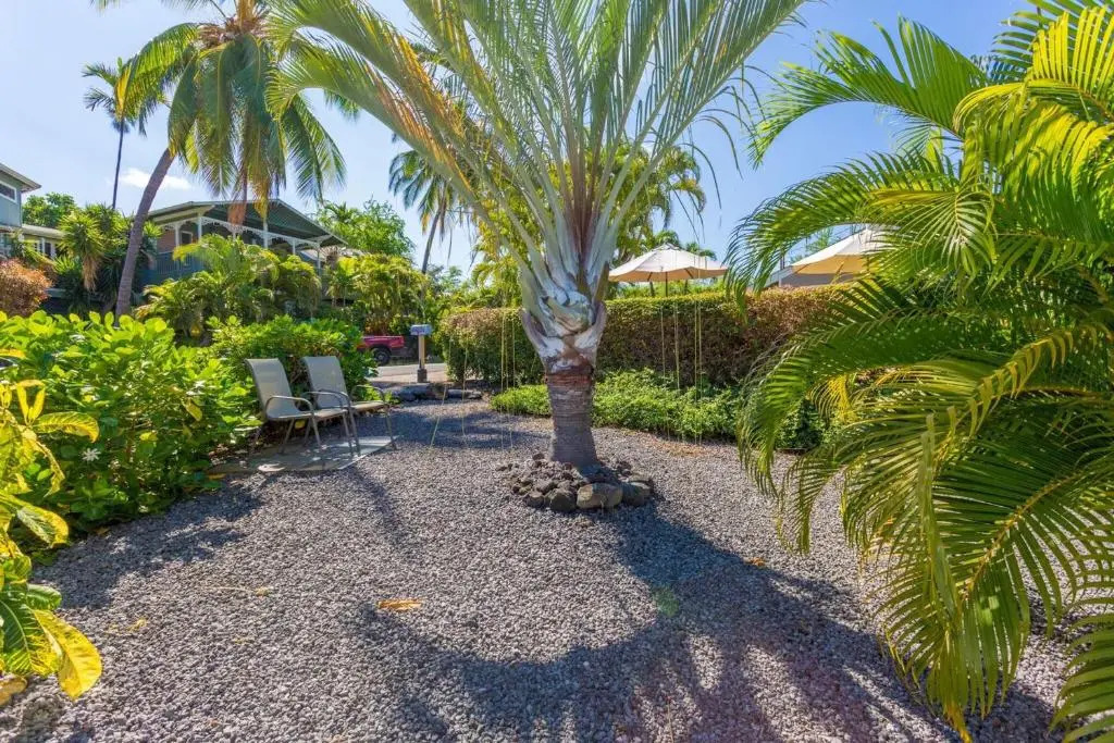 Hale Nani Loa - White Sands Beach Home by Casago