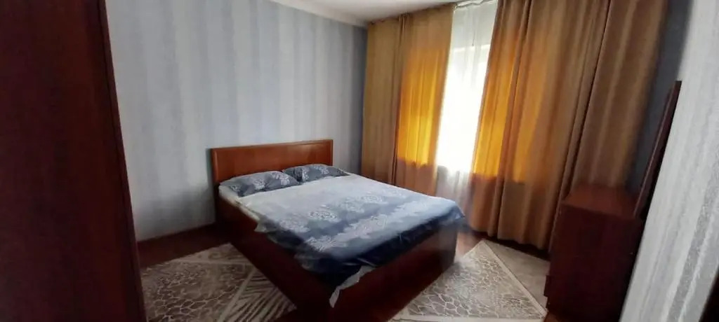 Tsentr Chimkent Dvushka