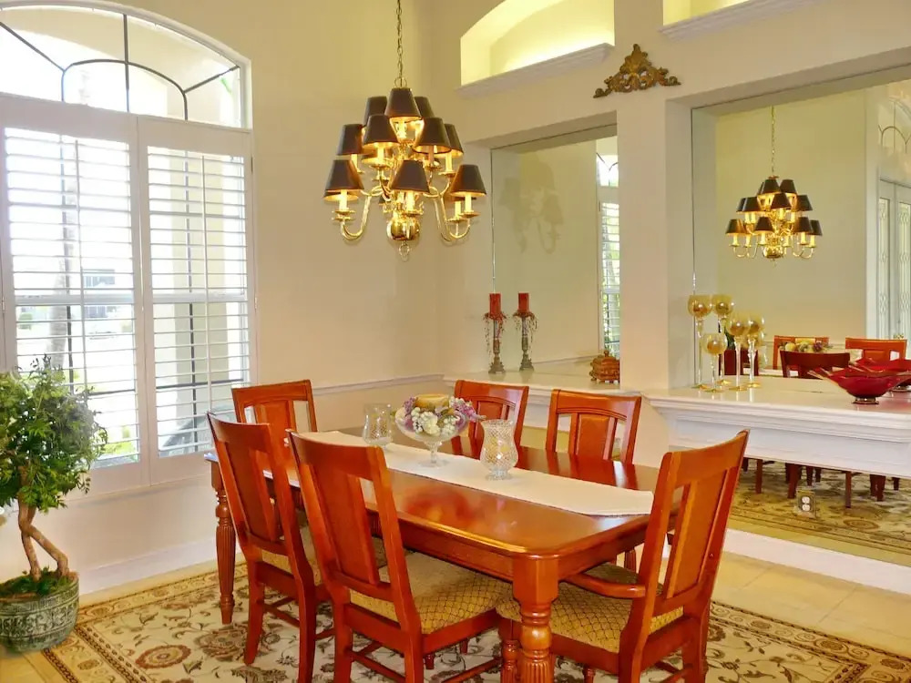 931 Hyacinth Court