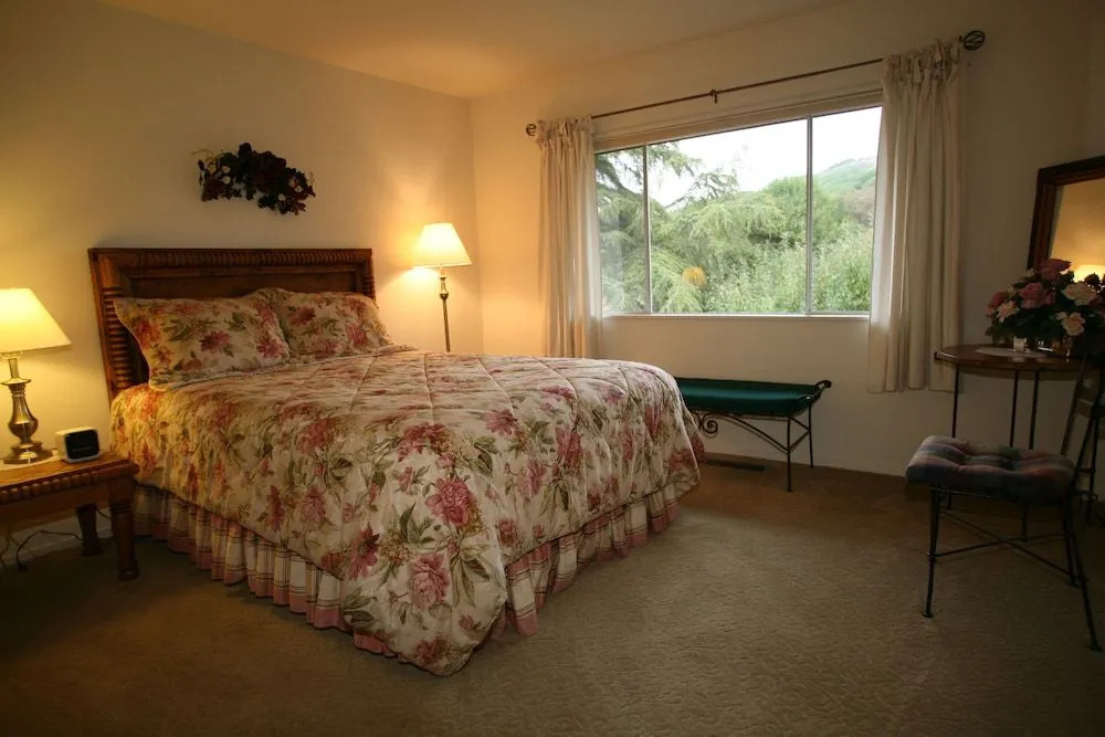 Point Reyes Vineyard Inn