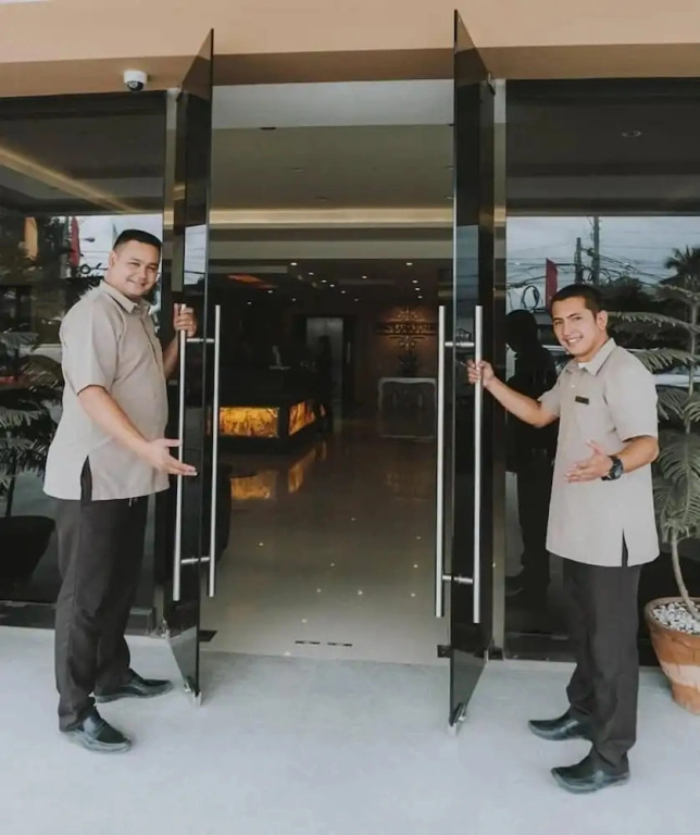 Panorama Summit Hotel