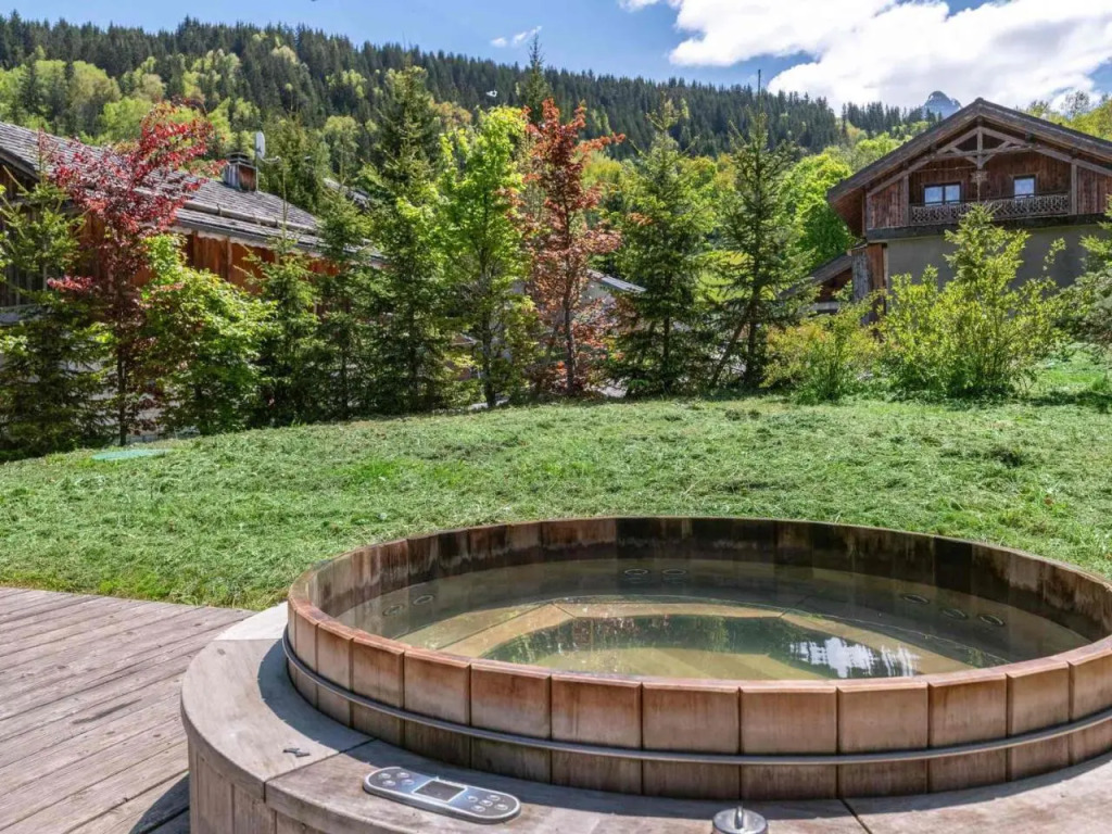 Chalet moderne et spacieux à Méribel avec jacuzzi et sauna - FR-1-566-30