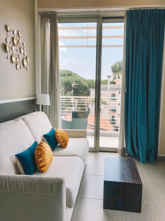 The One Hotel