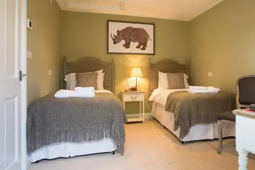 The Kings Arms Guest House  Restaurant