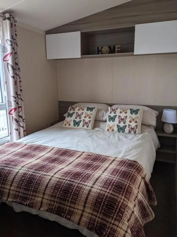 17 Sun Valley Holiday Park