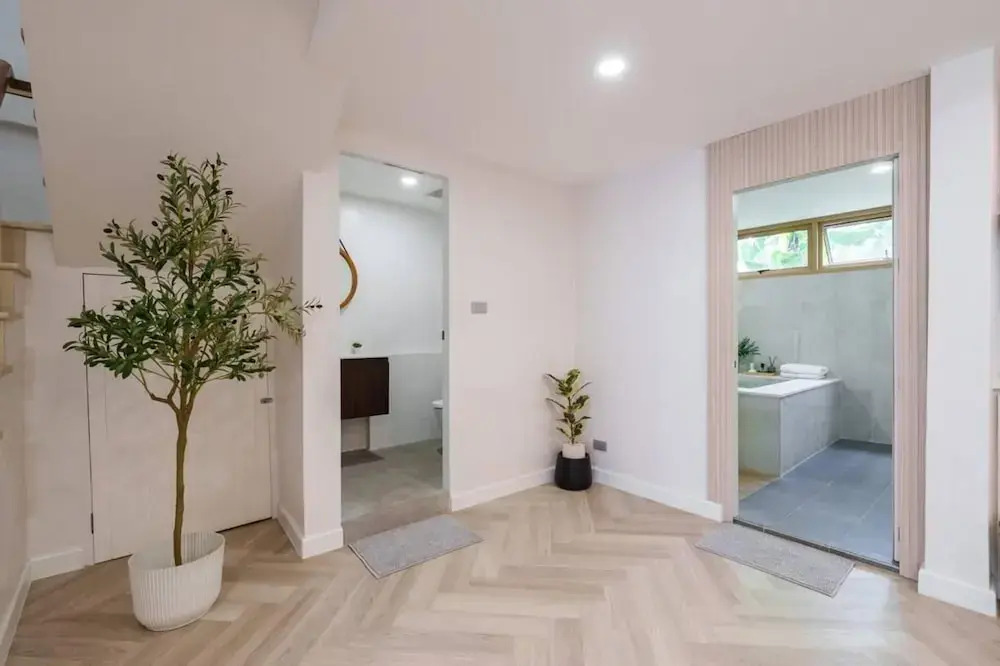 Onsen Retreat in Heart of Bangkok