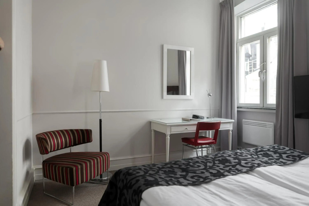 Elite Hotel Savoy