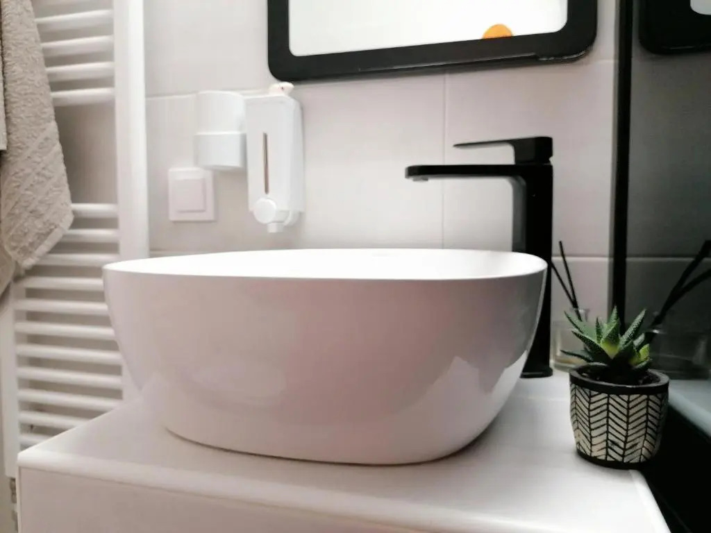 Athens Pangrati modern apt 10min to metro