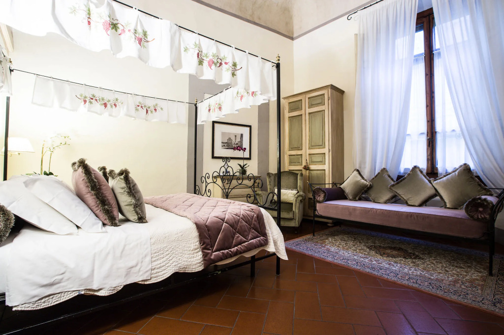 Hotel Burchianti