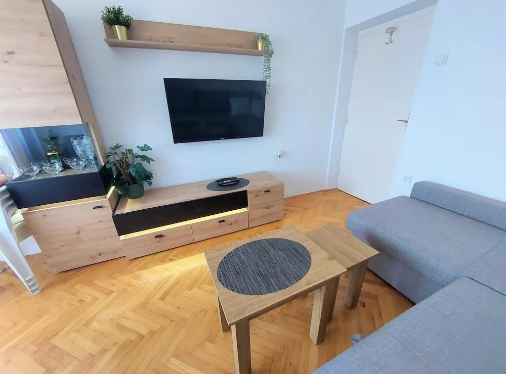 Sea View Crikvenica Apartment With Balcony and Free Wifi
