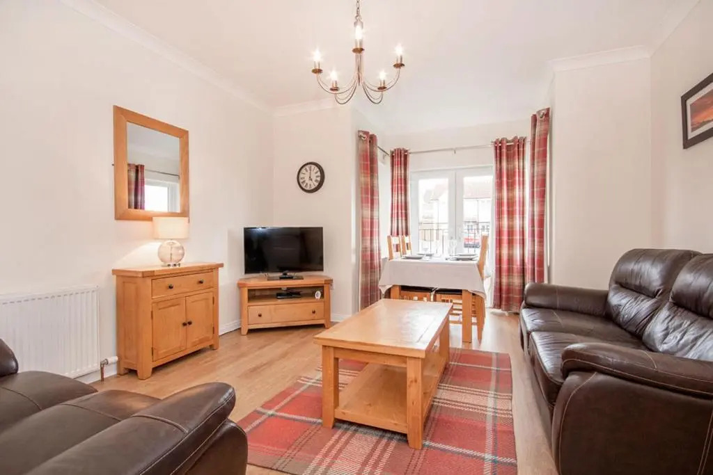No 57 Holm Farm Apartment
