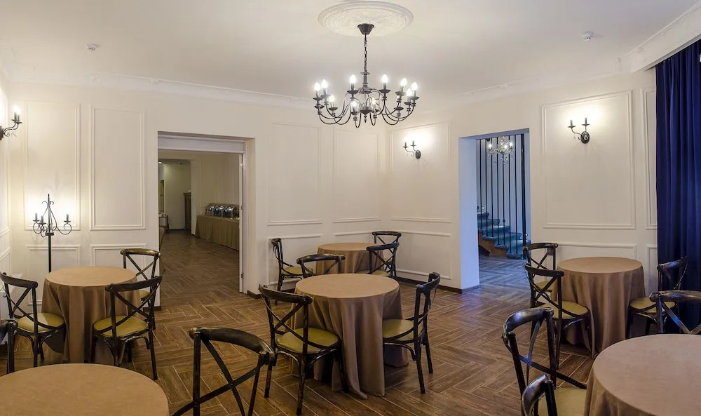 The Vorontsovs Hotel & Cottages