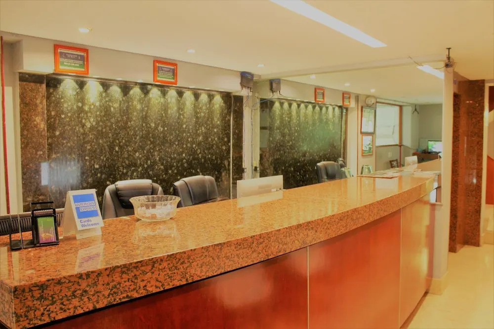 Condesa Suites