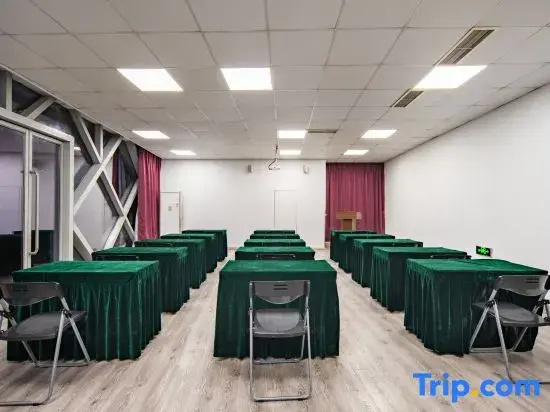 Yishu Boutique Hotel
