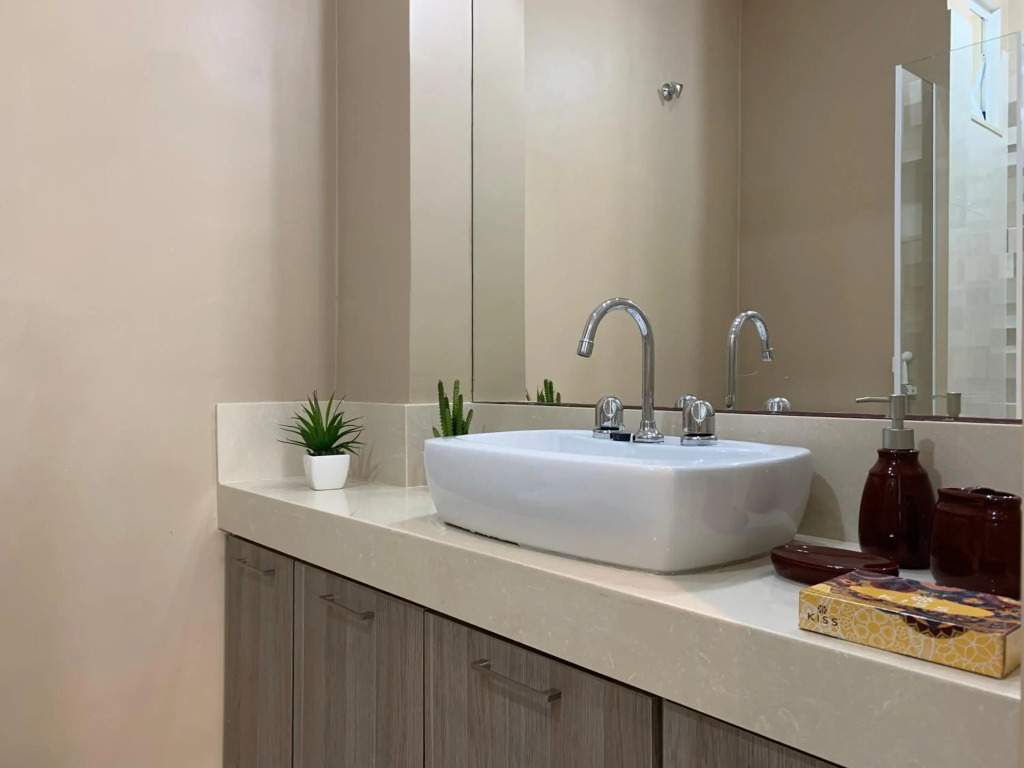 Pineapples J801 - Apartamento ideal para casais em Ipanema perto do metrô