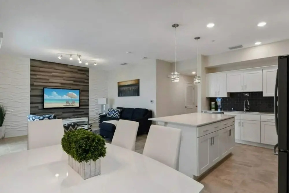 3120 Unit 406 Brand NEW Stunning Apartment