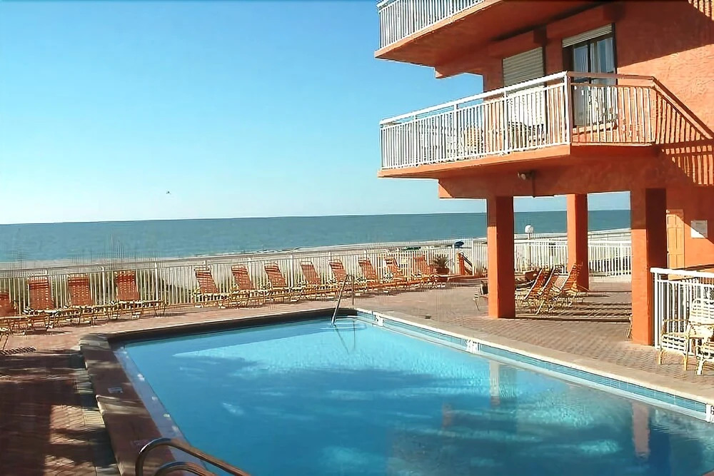 Chateaux Resort Luxury Condominiums