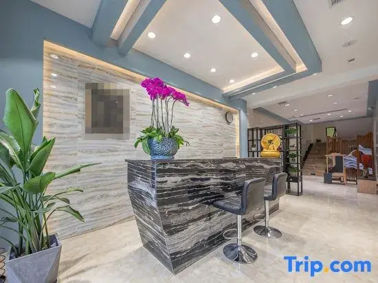 Pinjia Business Hotel