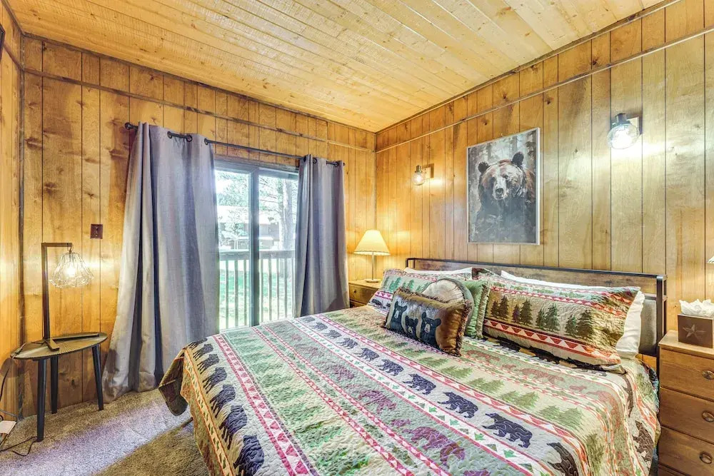 < 1/2 Mi to Angel Fire Resort: Dog-friendly Condo!