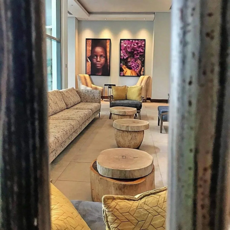 Trademark Hotel, Terrace King Twin Room in Nairobi No005