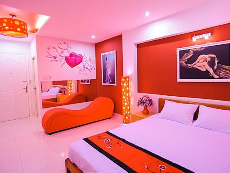 Tigon Love Hotel