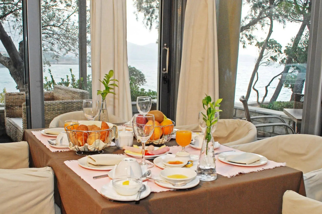 Karystion Hotel