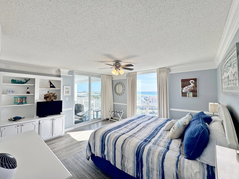 Shoreline Towers 3103 2 Bedroom Condo
