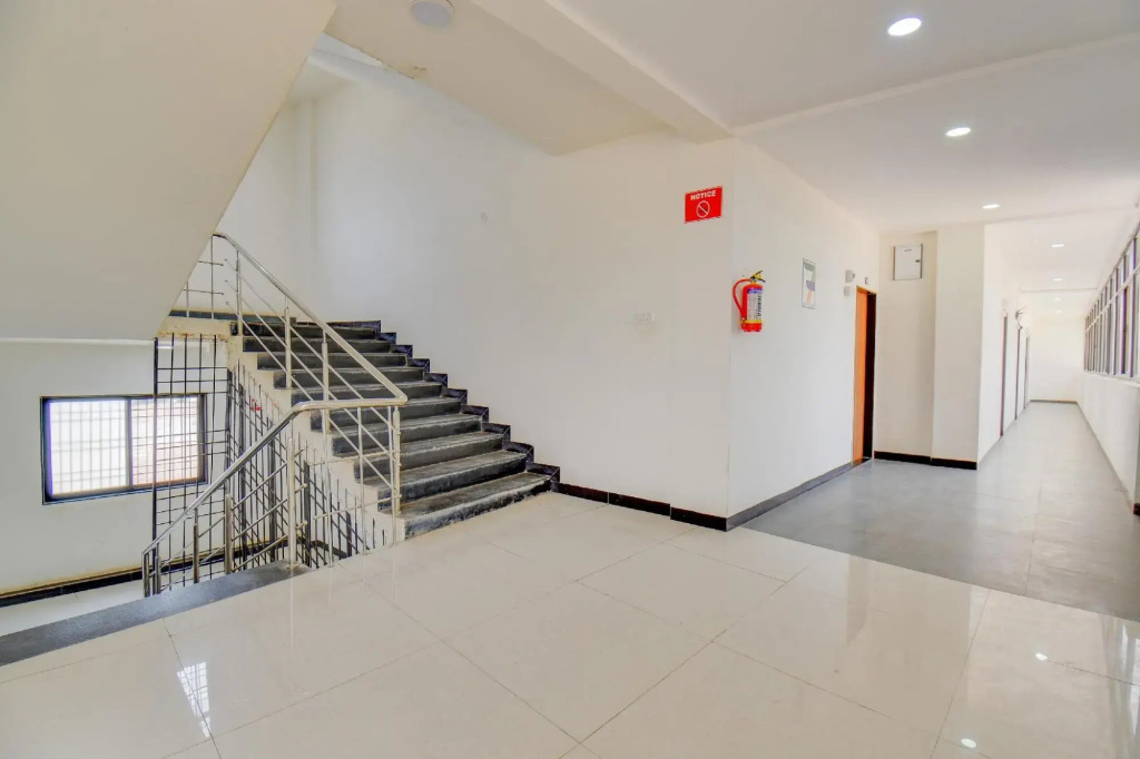 Hotel O Grand Executive