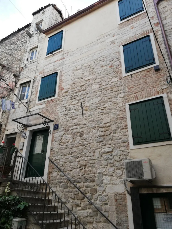 JR Luxury Guesthouse2