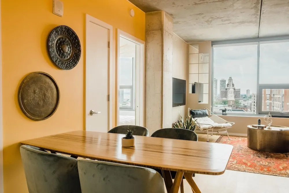 CORAL | Historic District | Luxury Building With Amenities