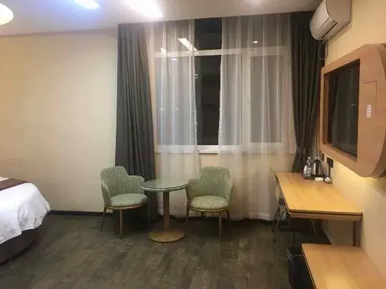 Shankee Hotel (Taiyuan Qingxu Beichen Bilingual School Bus Station)