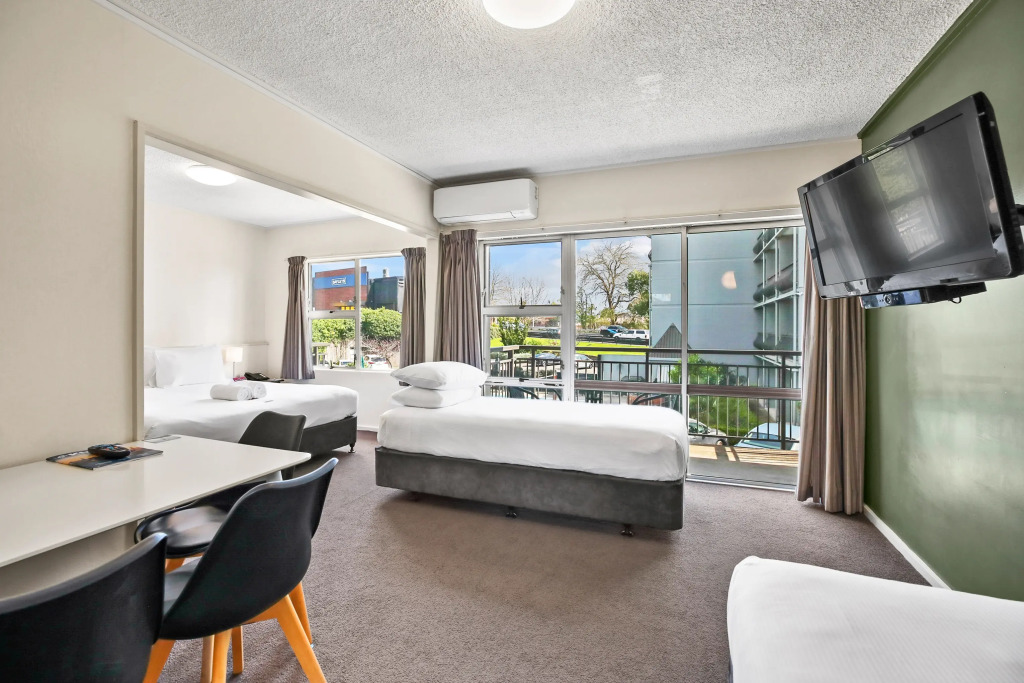Heartland Ambassador Hotel Hamilton
