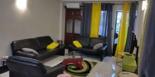 Studios-Appartements meublés Makepé BM