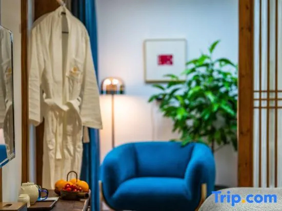 Hongcun Xiaozhongshan · Jingmu Homestay (Hongcun, Lucun Wood Carving Building Scenic Area Branch)