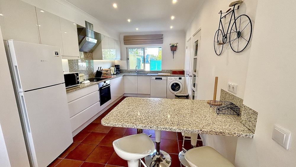 Vilamoura Golf Villa 2 by Homing