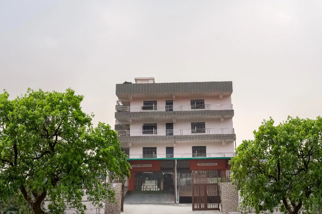 Collection O 62836 Hotel Mittal Tower