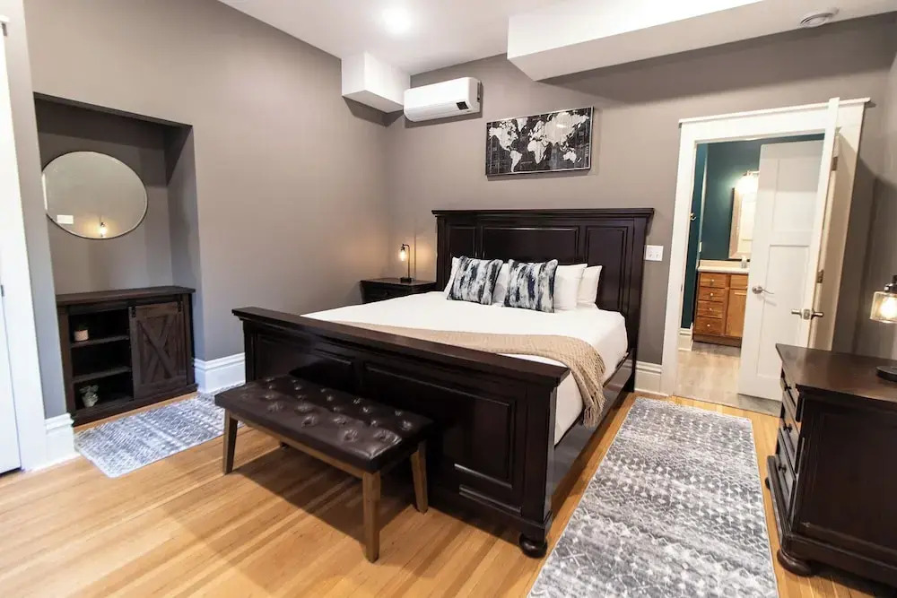 Harris House by Heirloom Boutique Collection
