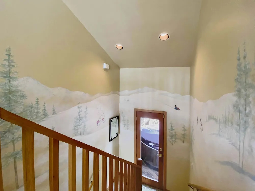 Gold King Chalet 3 Bedroom Townhouse by RedAwning