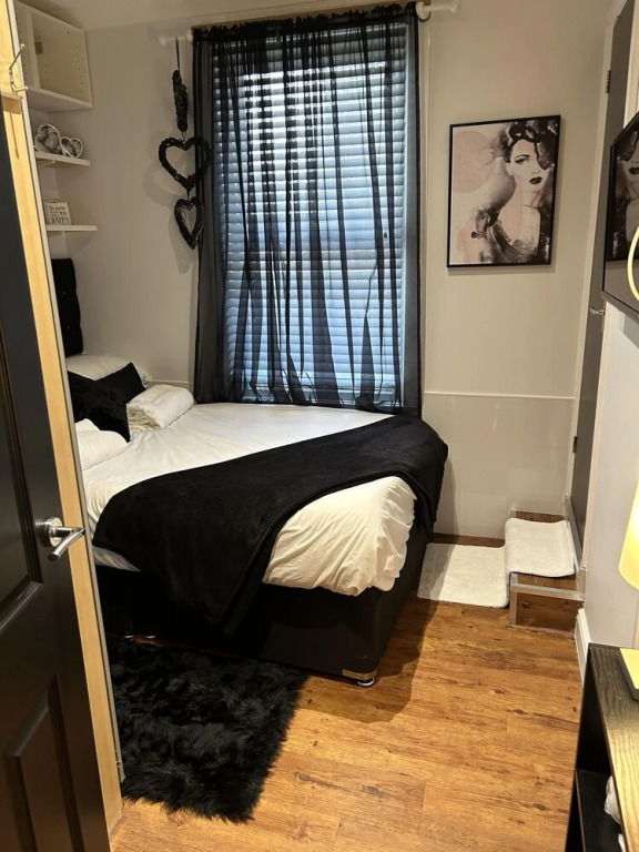 Inviting 1-bed Unit in Watford