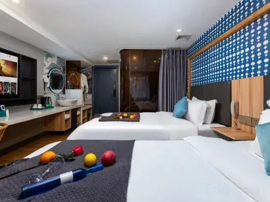 Boni Hotel (Guangzhou Beijing Road Pedestrian Street West Gate Metro Station Branch)