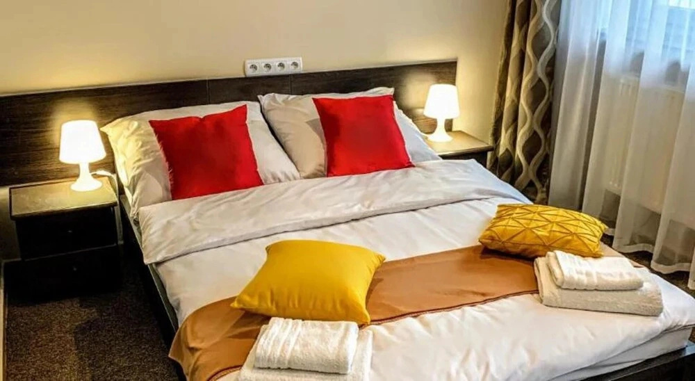Captivating 2 Bed Apartment in Rawalpindi