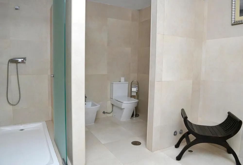 Villa with 4 Bedrooms in Caniçada, with Wonderful Mountain View, Private Pool, Furnished Garden