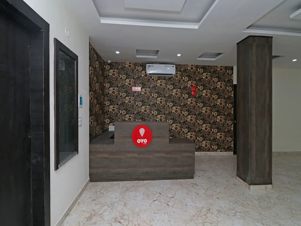 OYO 12472 Hotel Olive